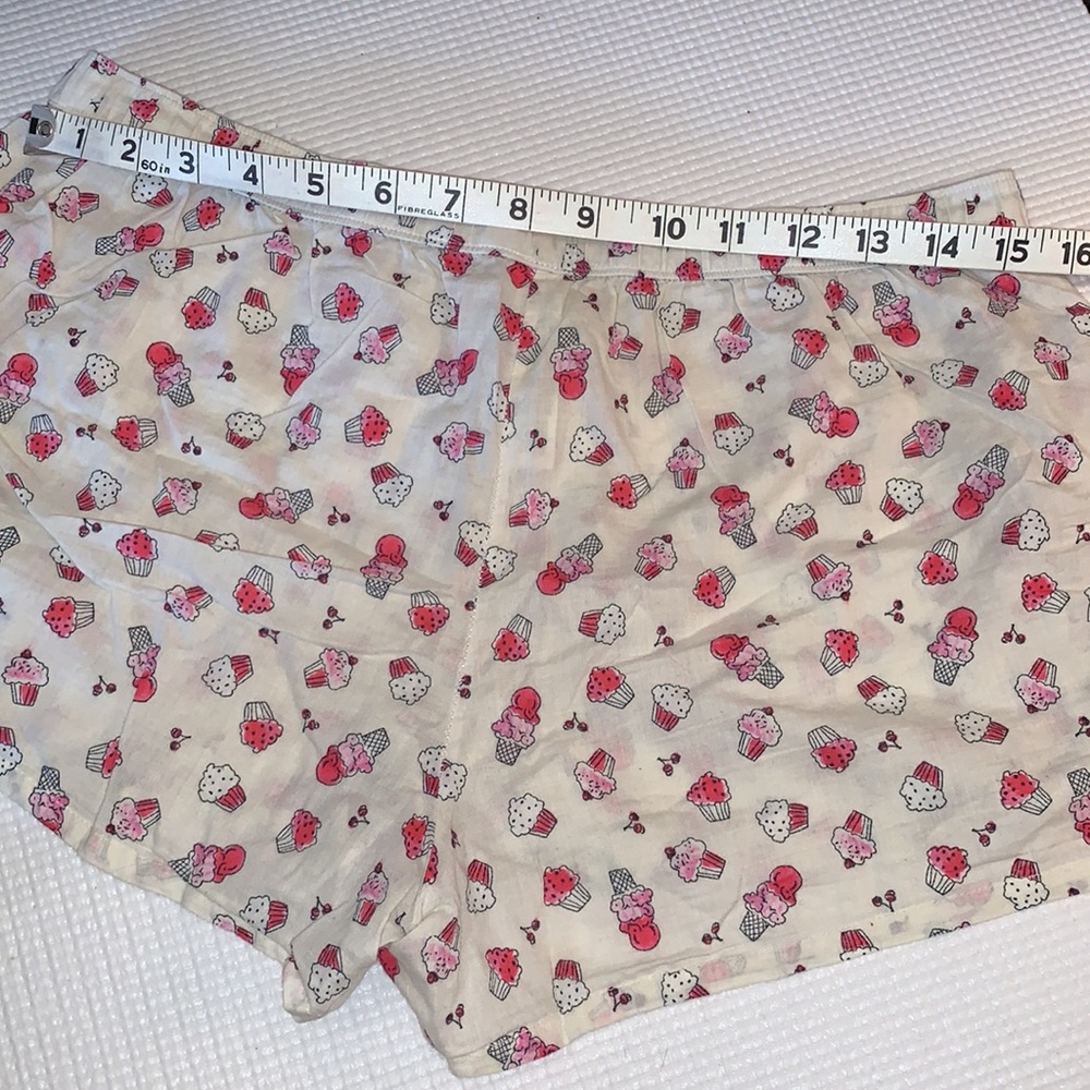🧁🍧🍦 L Cupcake Sleep Short Dessert PJ Short - Picture 8 of 13